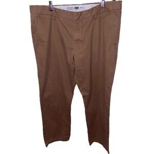 Old Navy Straight Chino Pants Mens Size 38x32 “Doe A Deer”Color Khaki Cotton